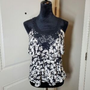 Candie's Black and White Floral Blouse Size L